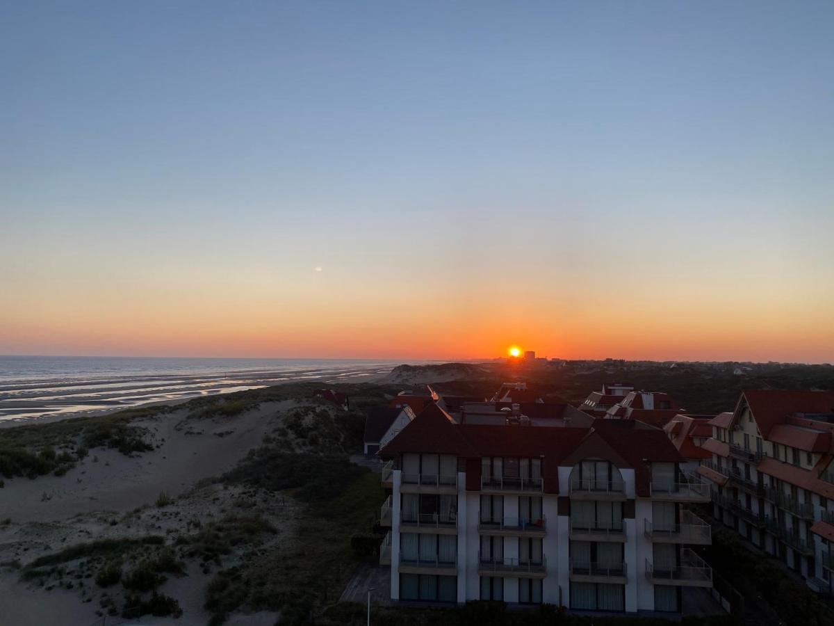 Koksijde Zeedijk Res Manh Apartamento Exterior foto