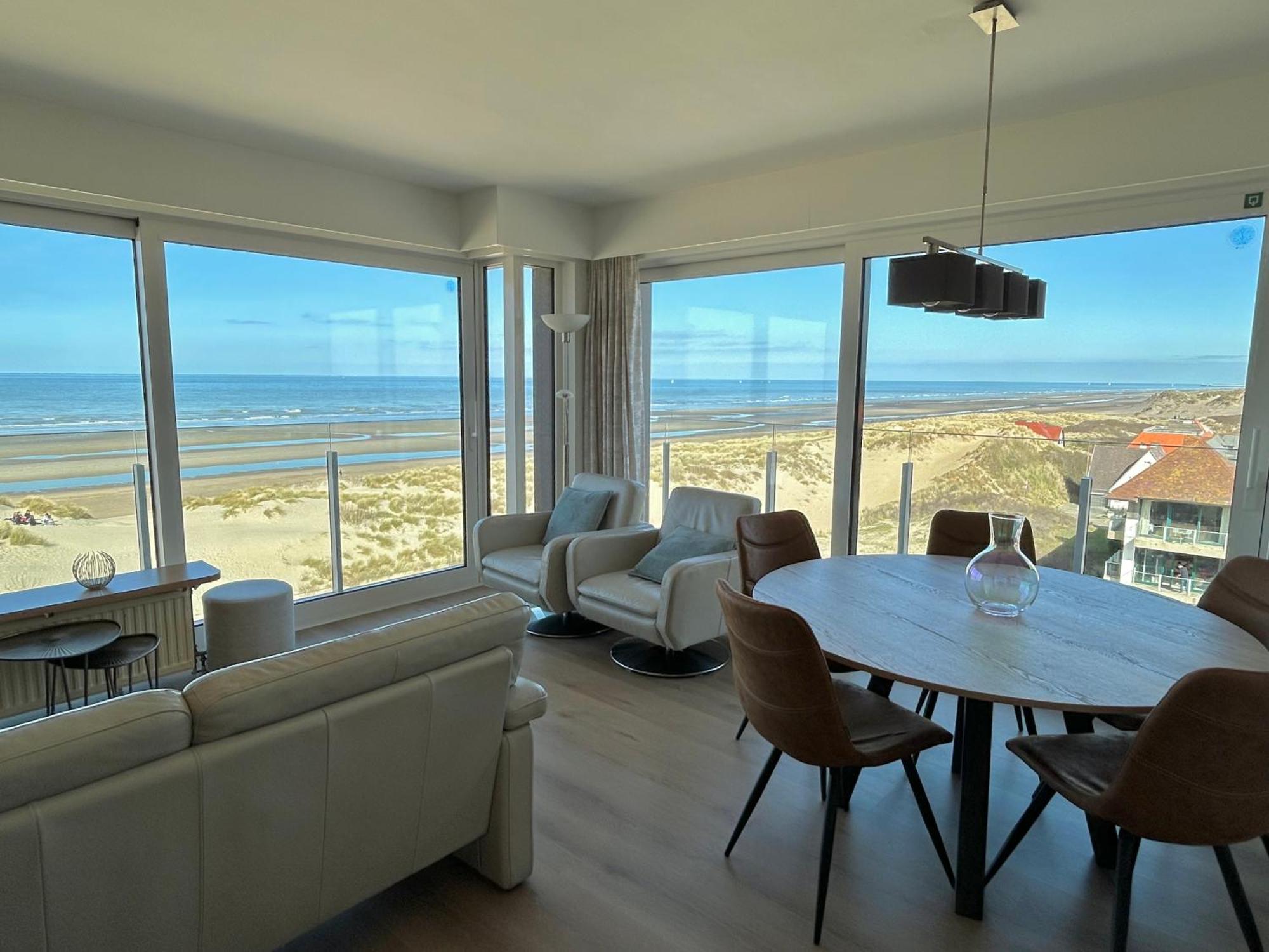 Koksijde Zeedijk Res Manh Apartamento Exterior foto
